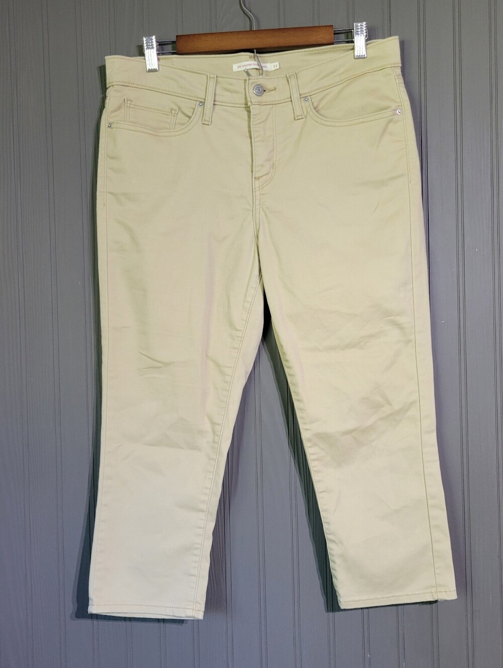 Levi's 311 Capri Pants Shaping Skinny Leg Jeans Khaki Women's Size 31
